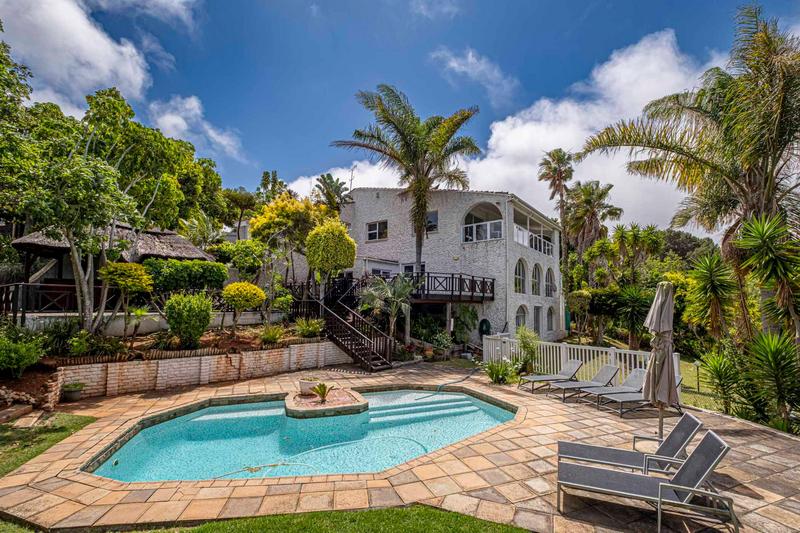 5 Bedroom Property for Sale in Linkside Eastern Cape